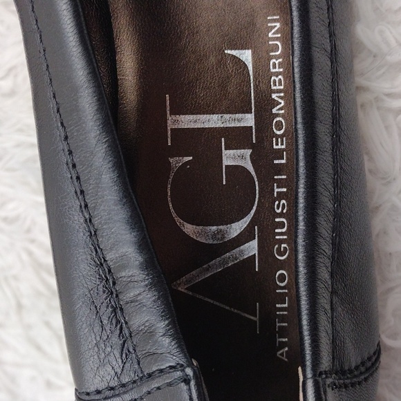 AGL Attilio Giusti Leombruni Black Leather Patent Fringe Toe Low Heel Pump Shoe - Picture 12 of 16